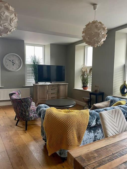 Luxurious 2 Bedroom Apartment In Central Berwick Экстерьер фото