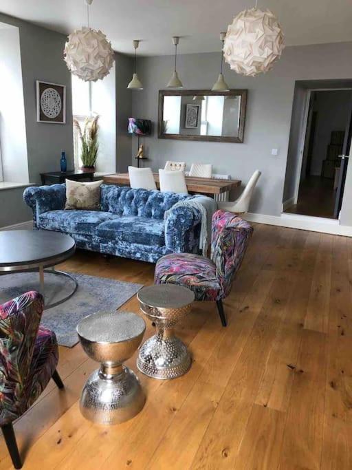 Luxurious 2 Bedroom Apartment In Central Berwick Экстерьер фото